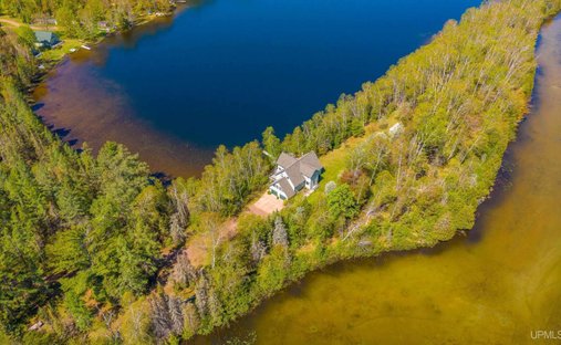 House in Gwinn, Michigan, United States 1