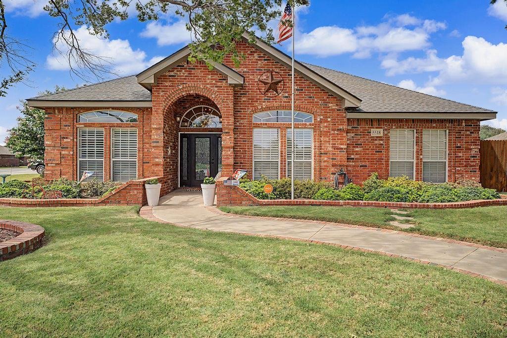 House in Midland, Texas, United States 1 - 18306074