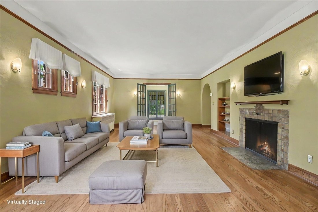 House in East Grand Rapids, Michigan, United States 3 - 18307418