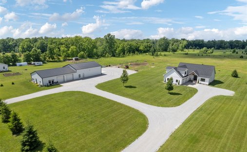 House in Clarksville, Michigan, United States 1