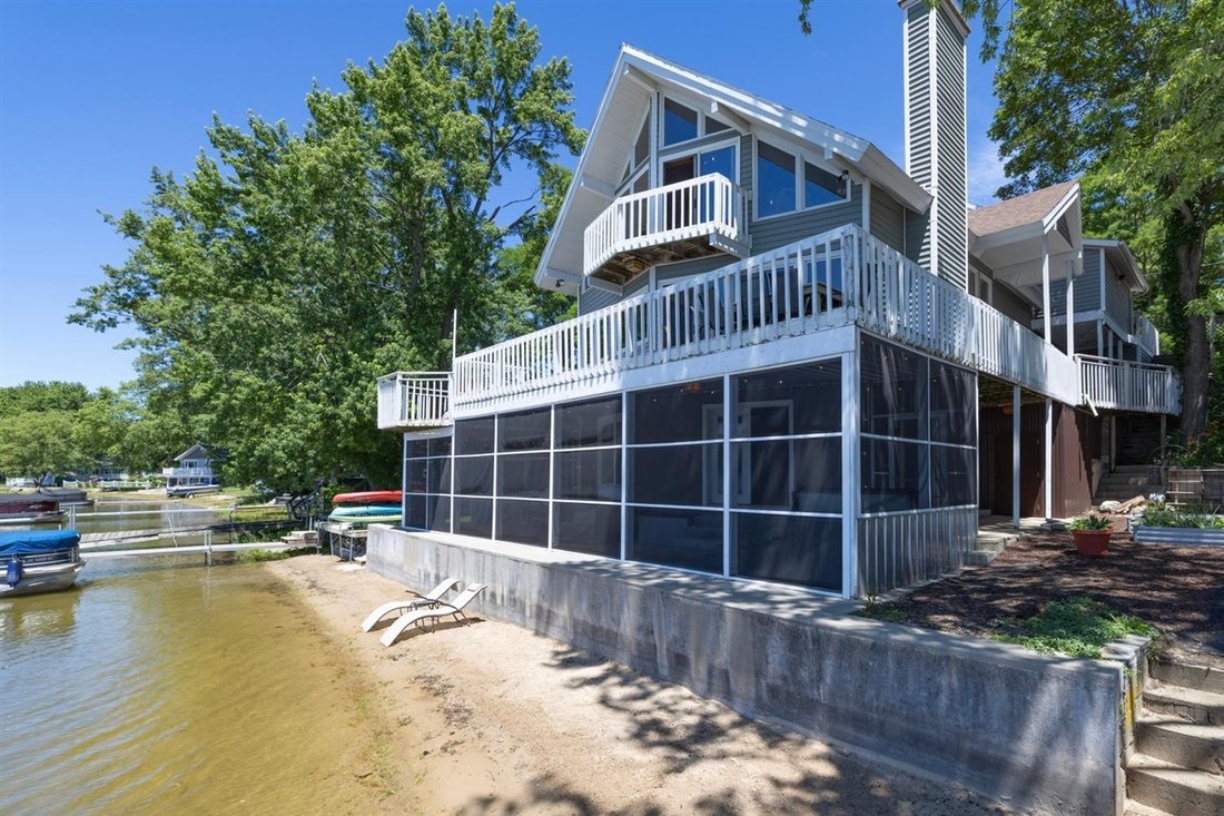 House in Edwardsburg, Michigan, United States 3 - 18307160