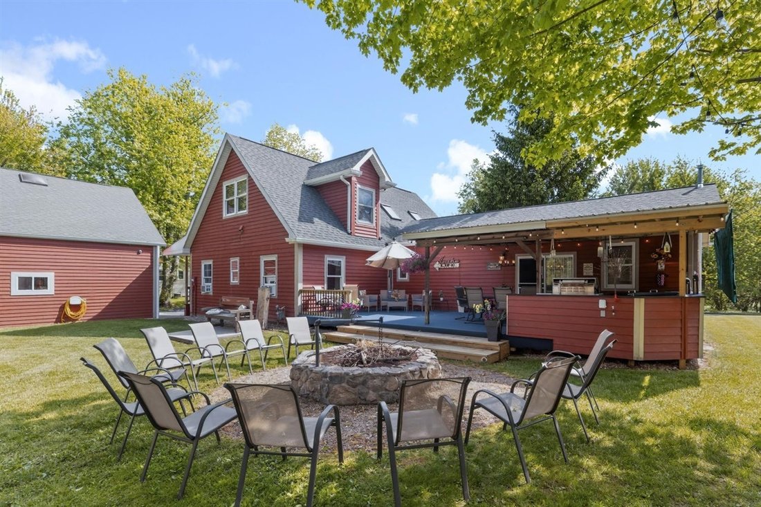 House in Cassopolis, Michigan, United States 5 - 18307640