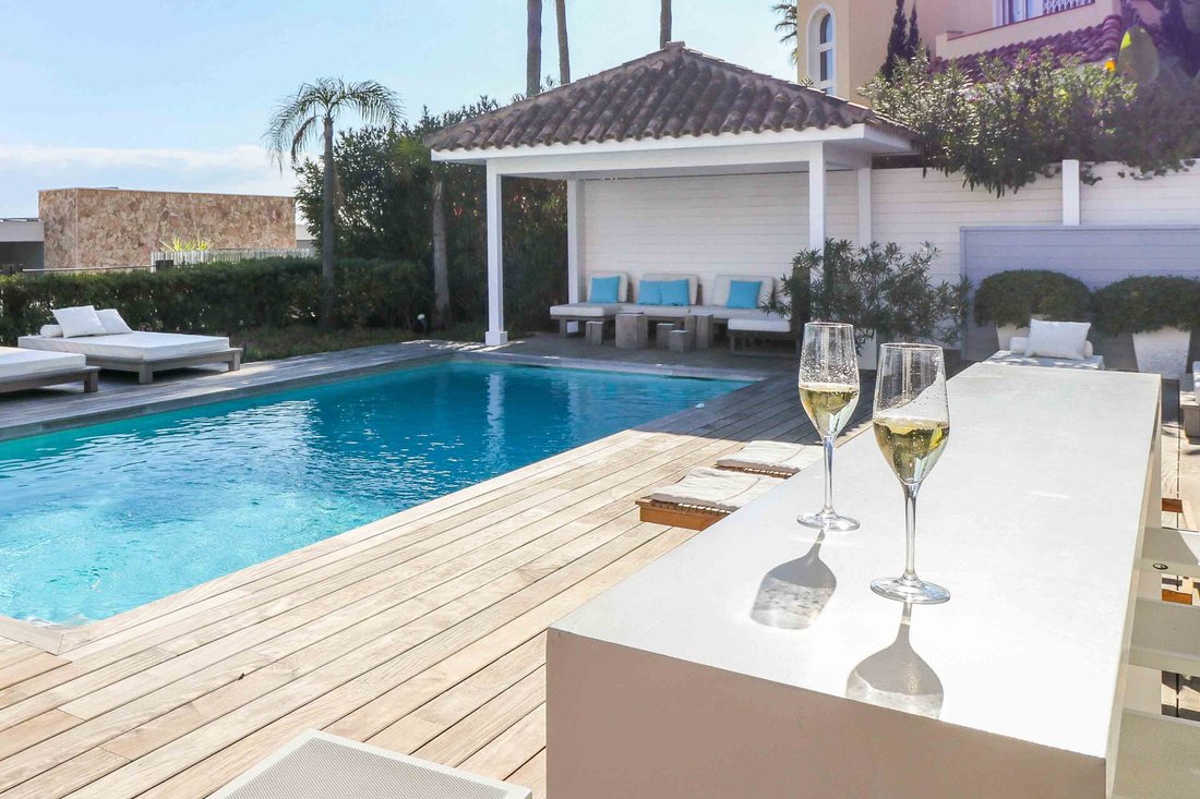 Villa in Benahavis, Andalusia, Spain 5 - 18306611