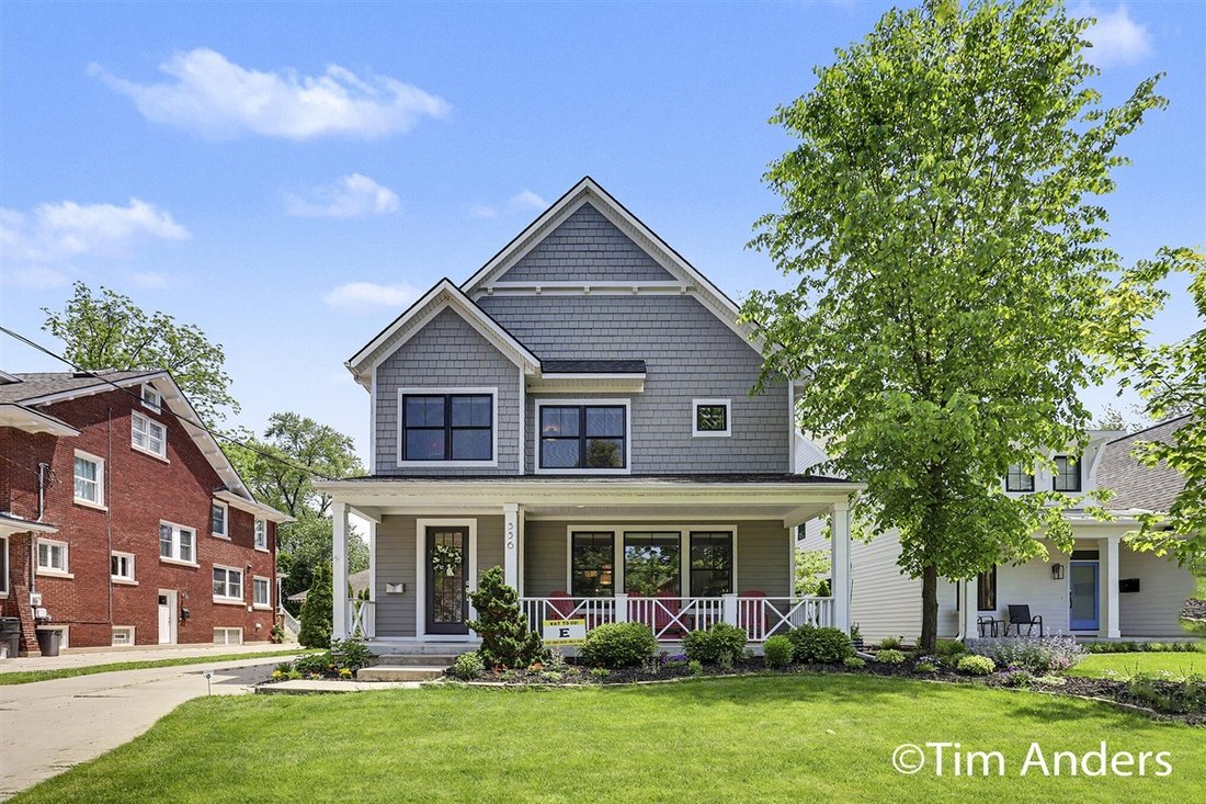 House in East Grand Rapids, Michigan, United States 1 - 18308301
