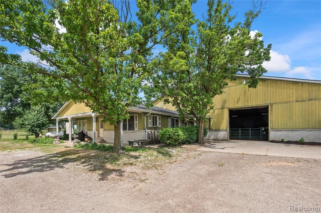 House in Dryden, Michigan, United States 3 - 18308073