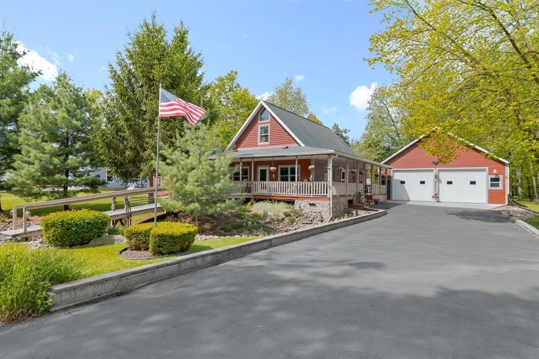 House in Cassopolis, Michigan, United States 2 - 18307640