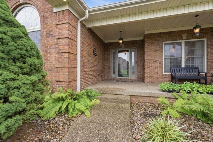 House in Lawrenceburg, Kentucky, United States 2 - 18117814