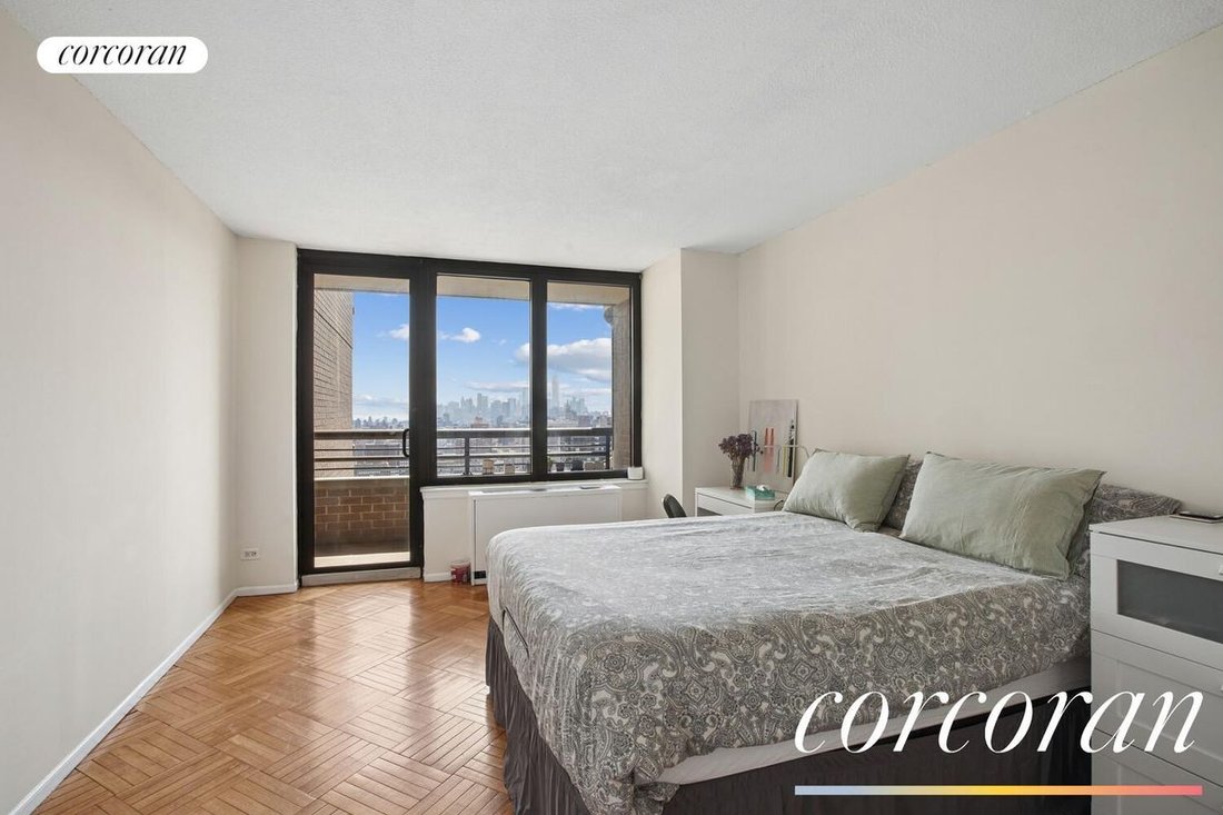 Condo in New York, New York, United States 5 - 18306948