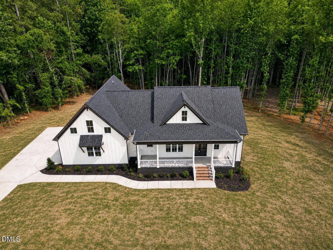 House in Zebulon, North Carolina, United States 2 - 18306675