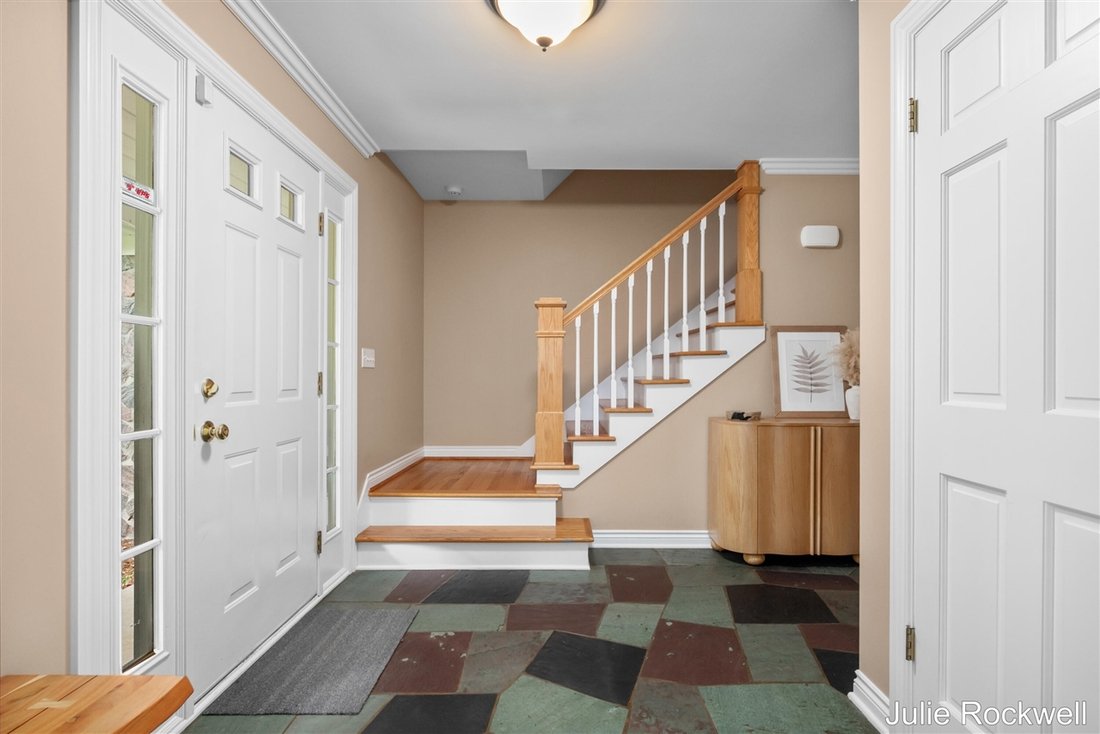 House in East Grand Rapids, Michigan, United States 3 - 18307213