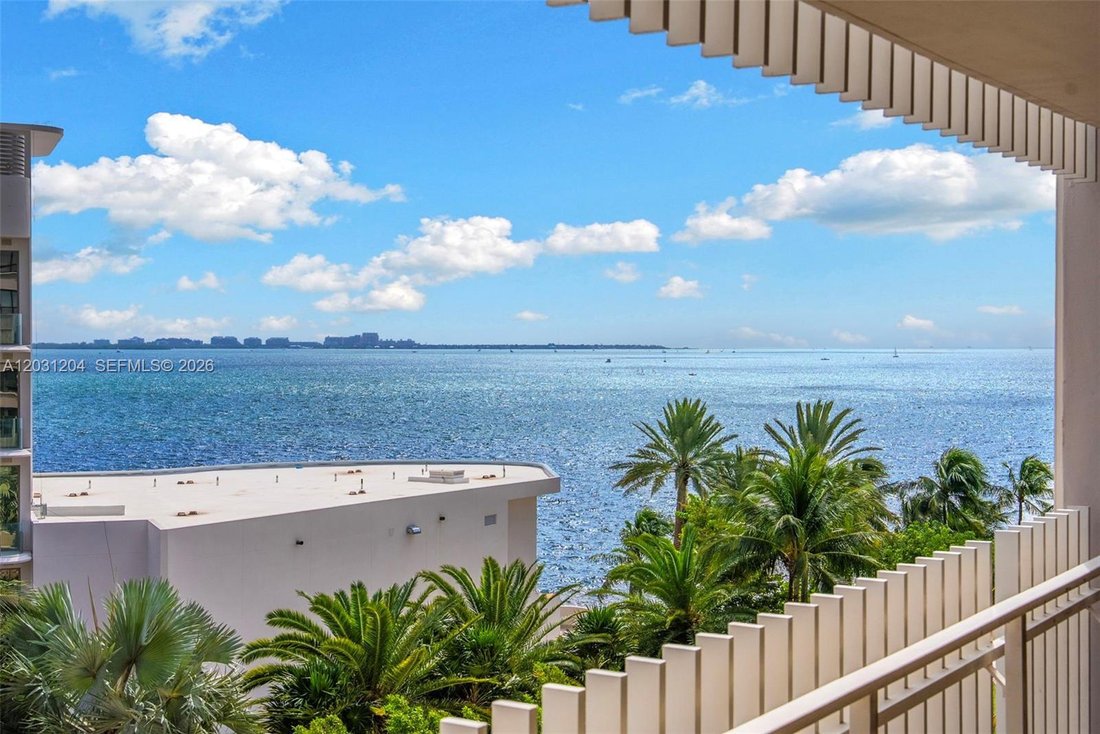 Condo in Miami, Florida, United States 1 - 18306855