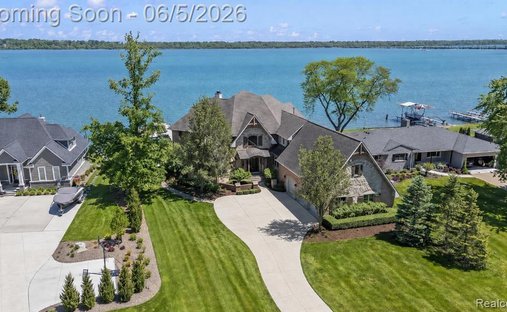 House in Trenton, Michigan, United States 1