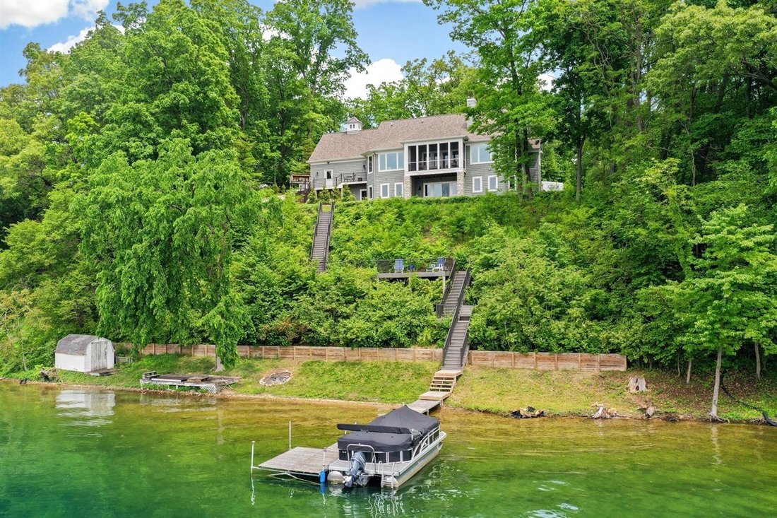 House in Three Rivers, Michigan, United States 5 - 18307561