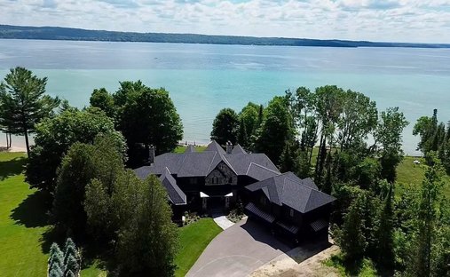 House in Elk Rapids, Michigan, United States 1