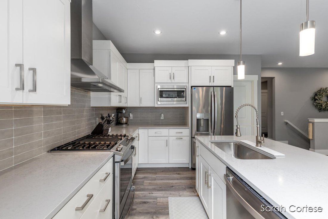 Condo in Byron Center, Michigan, United States 5 - 18307164