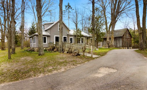 House in Central Lake, Michigan, United States 1