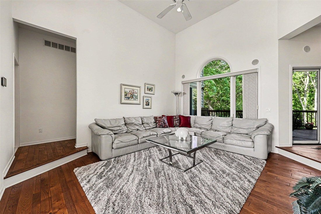 House in Chelsea, Michigan, United States 5 - 18308189