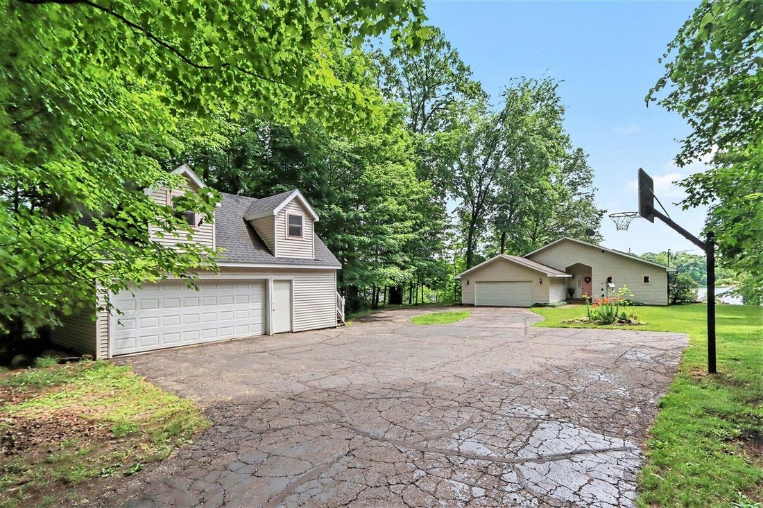 House in Lawrence, Michigan, United States 2 - 18307271