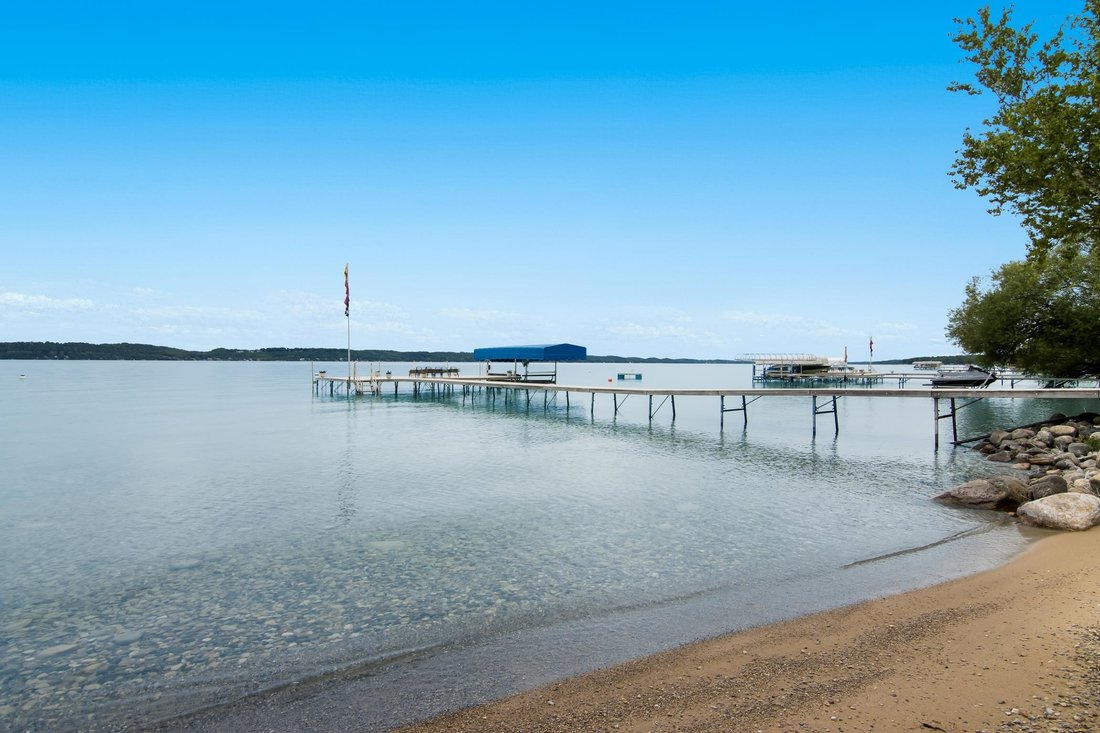 House in Central Lake, Michigan, United States 1 - 18310122