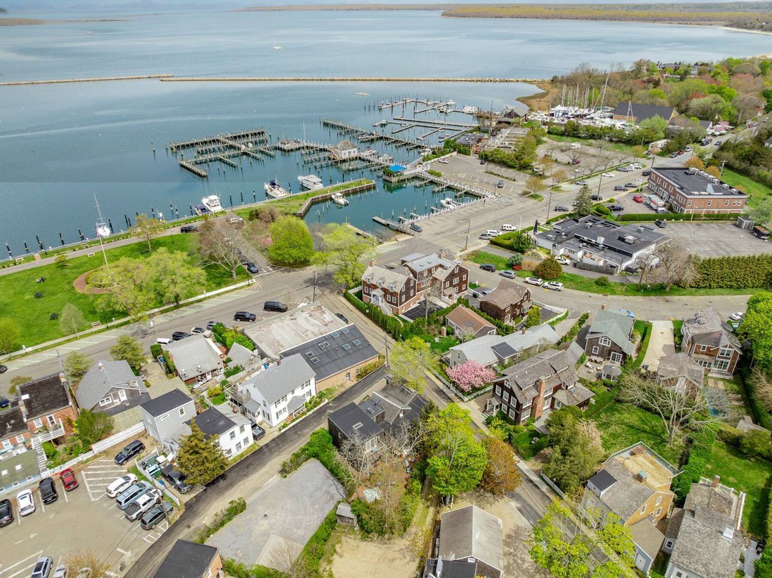 House in Sag Harbor, New York, United States 2 - 18305791