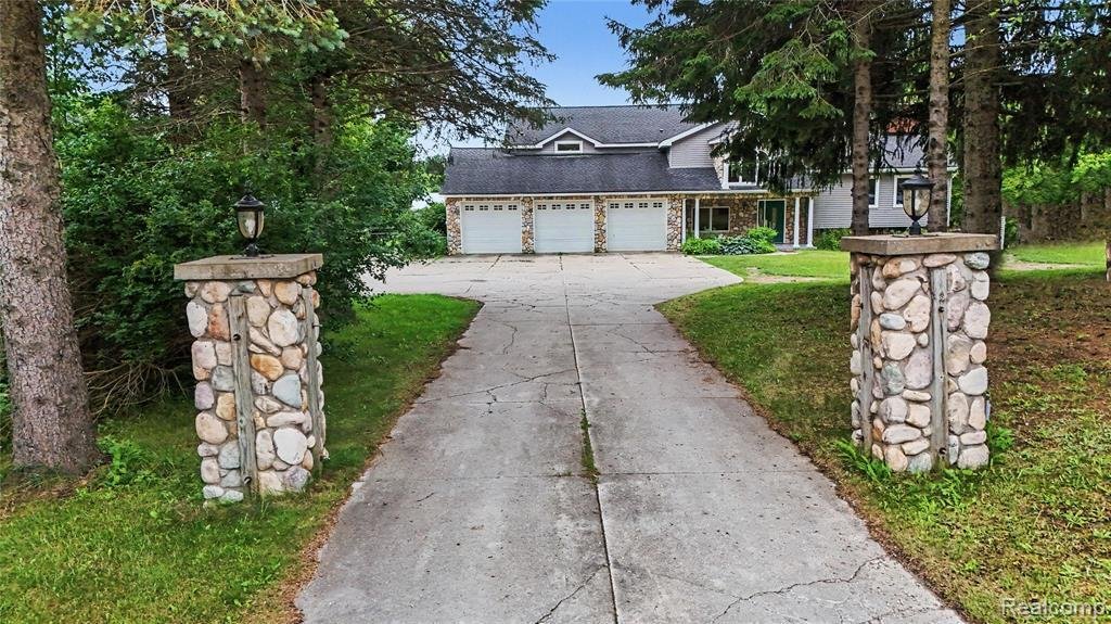 House in Metamora, Michigan, United States 2 - 18307217