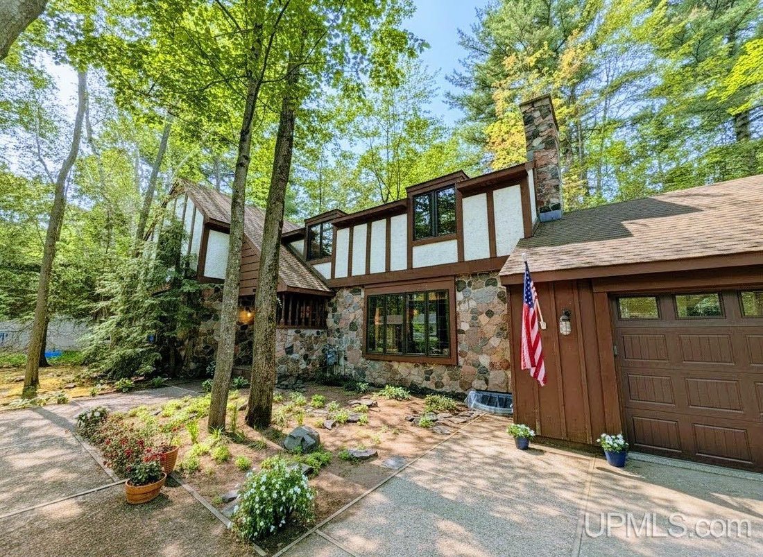 House in Marquette, Michigan, United States 4 - 18309184