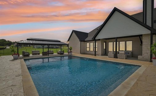 House in Van Alstyne, Texas, United States 1