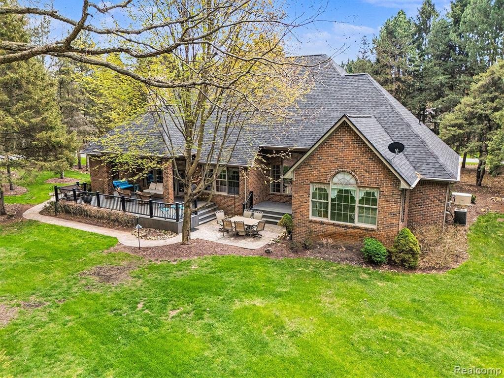 House in Metamora, Michigan, United States 3 - 18307113