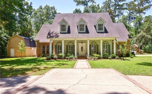House in Mandeville, Louisiana, United States 1