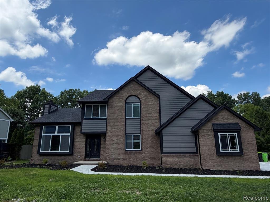 House in Orchard Lake Village, Michigan, United States 1 - 18307400