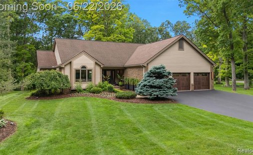 House in Clarkston, Michigan, United States 1