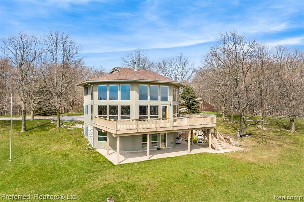 House in Frankfort, Michigan, United States 2 - 18307395