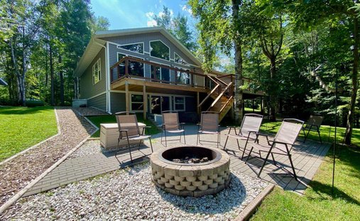 Casa a Negaunee, Michigan, Stati Uniti 1