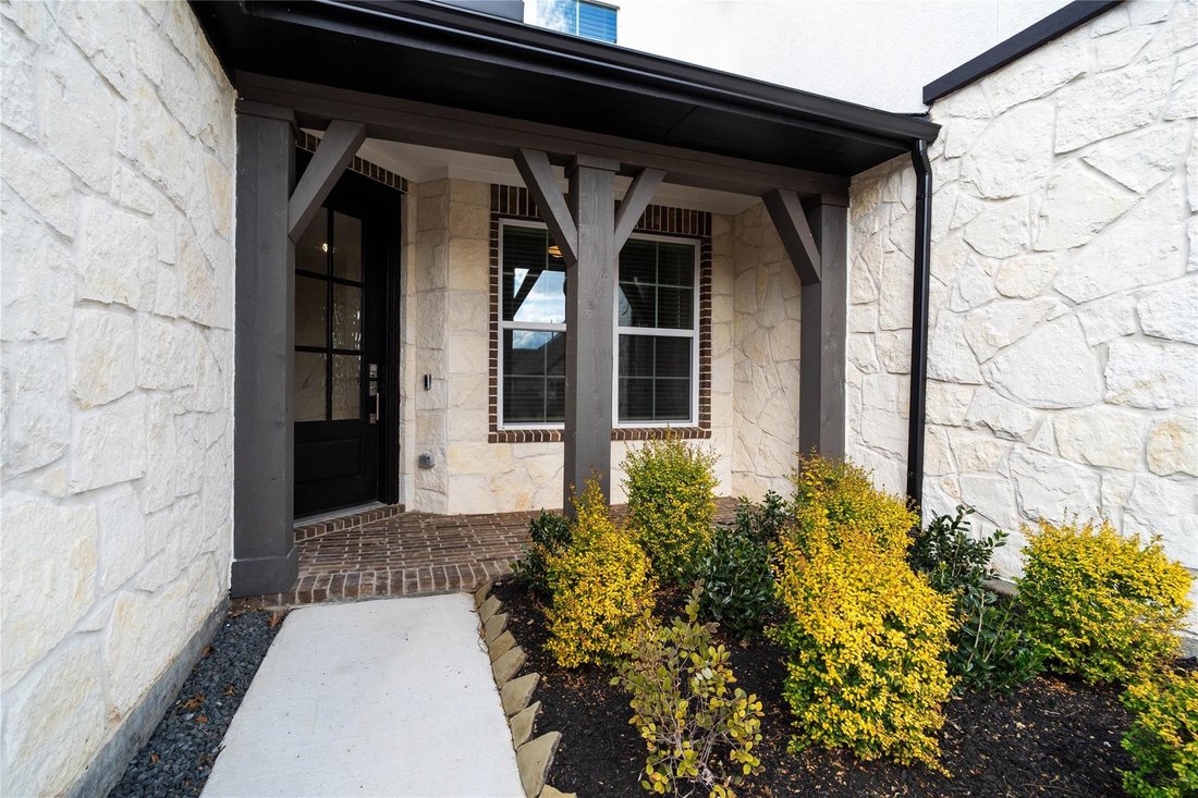House in Conroe, Texas, United States 5 - 18306535