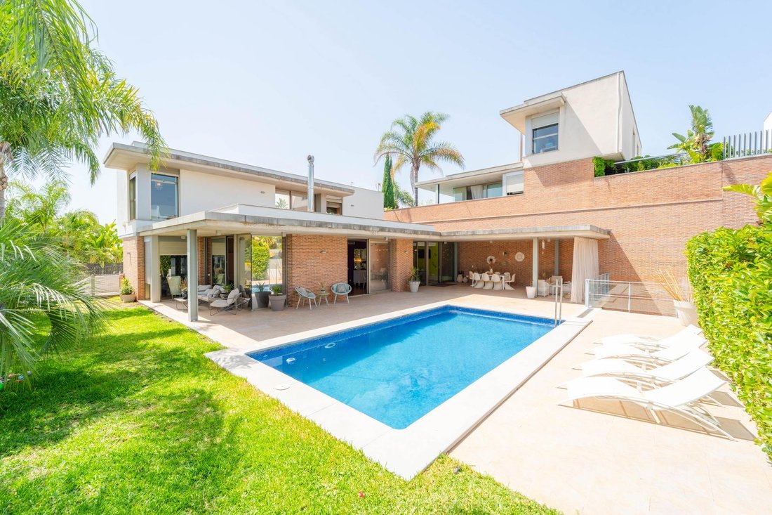 Villa in Betera, Valencian Community, Spain 2 - 17693973