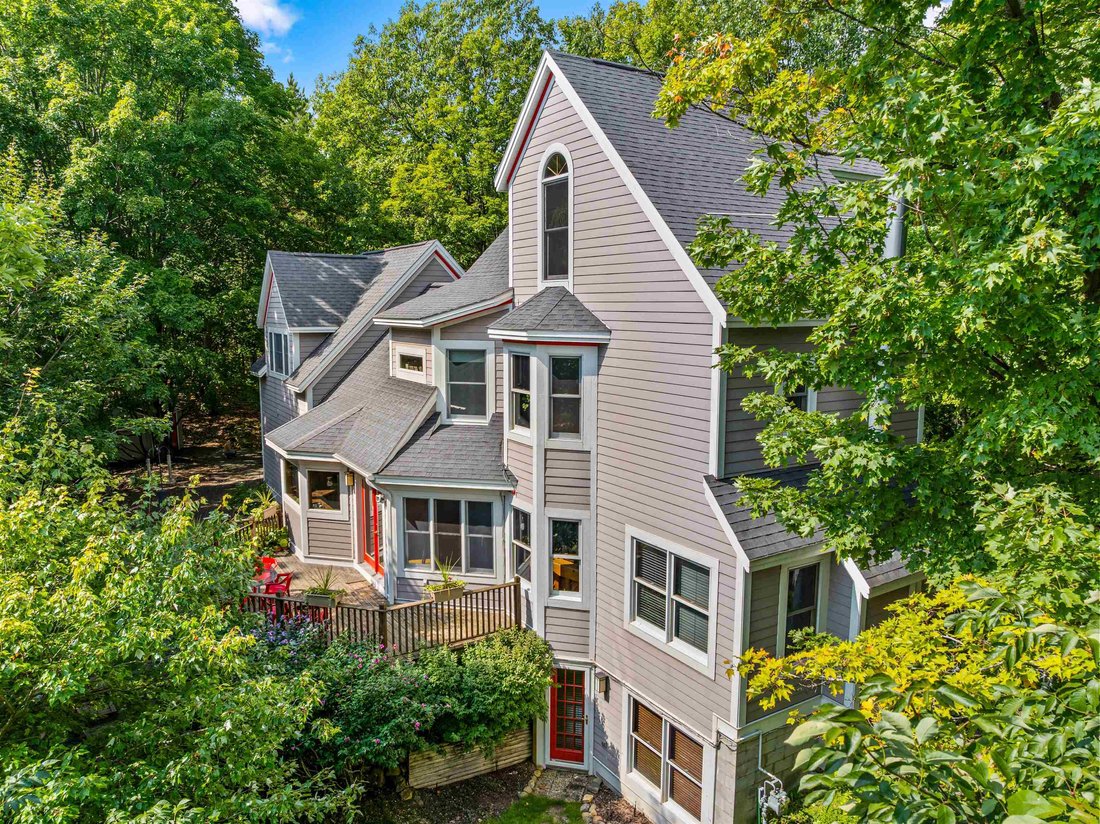 House in Traverse City, Michigan, United States 2 - 18307635