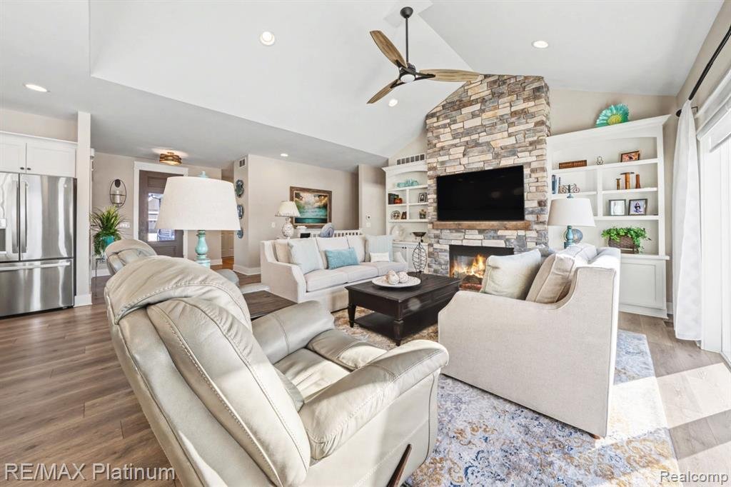 House in Brighton, Michigan, United States 5 - 18307854