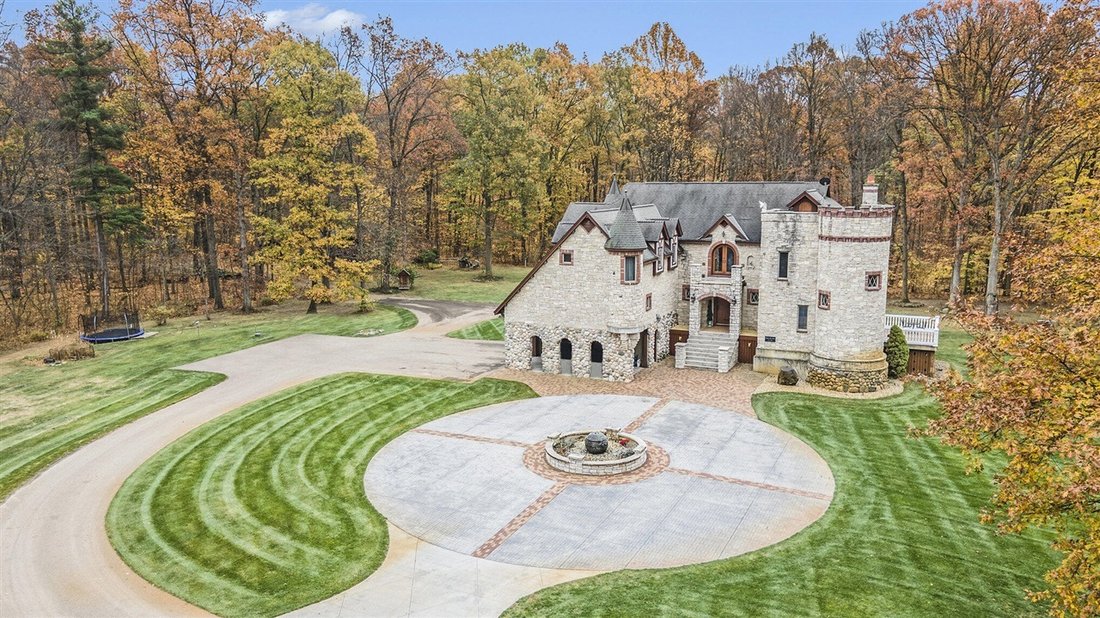 House in Allegan, Michigan, United States 3 - 18308396