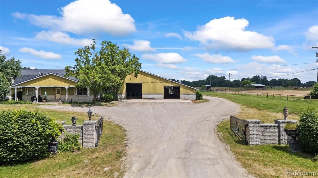 House in Dryden, Michigan, United States 2 - 18308073
