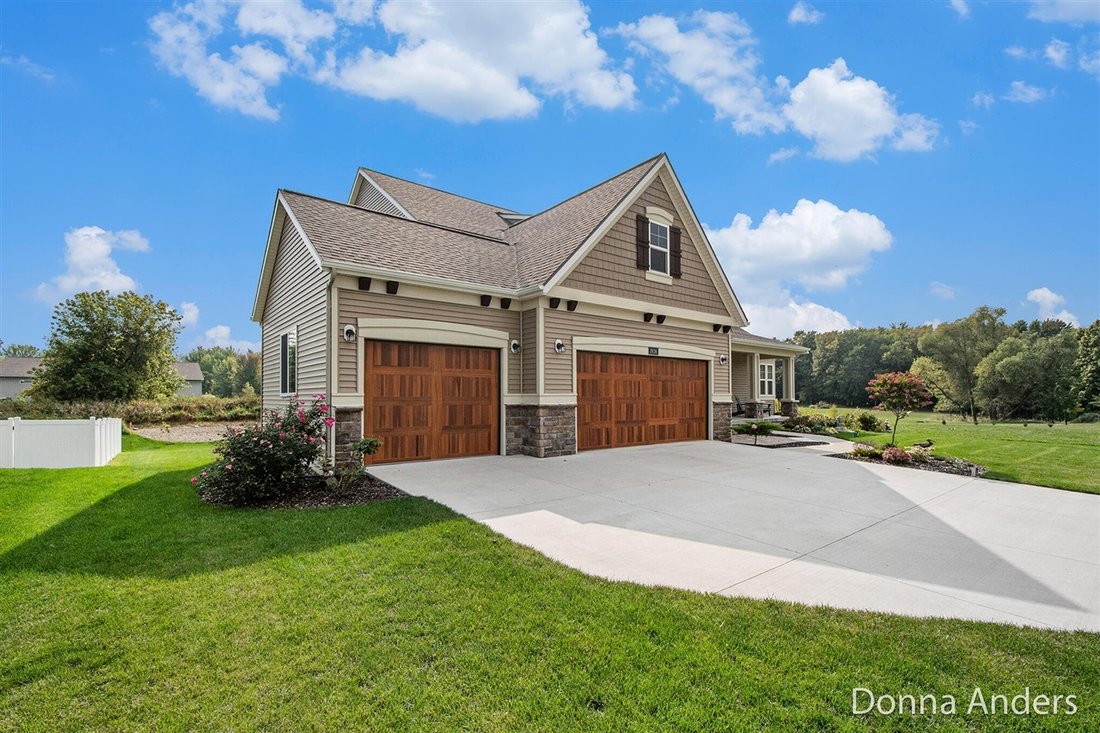 House in Dorr, Michigan, United States 2 - 18307989