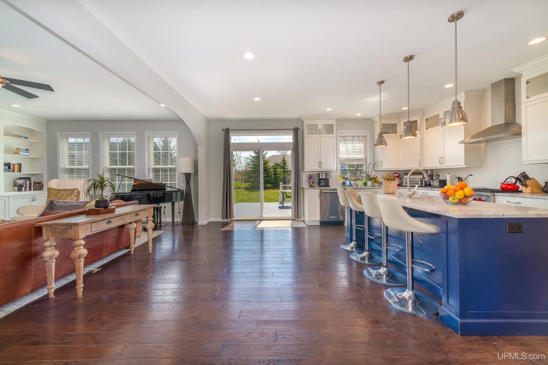 House in Marquette, Michigan, United States 5 - 18307894