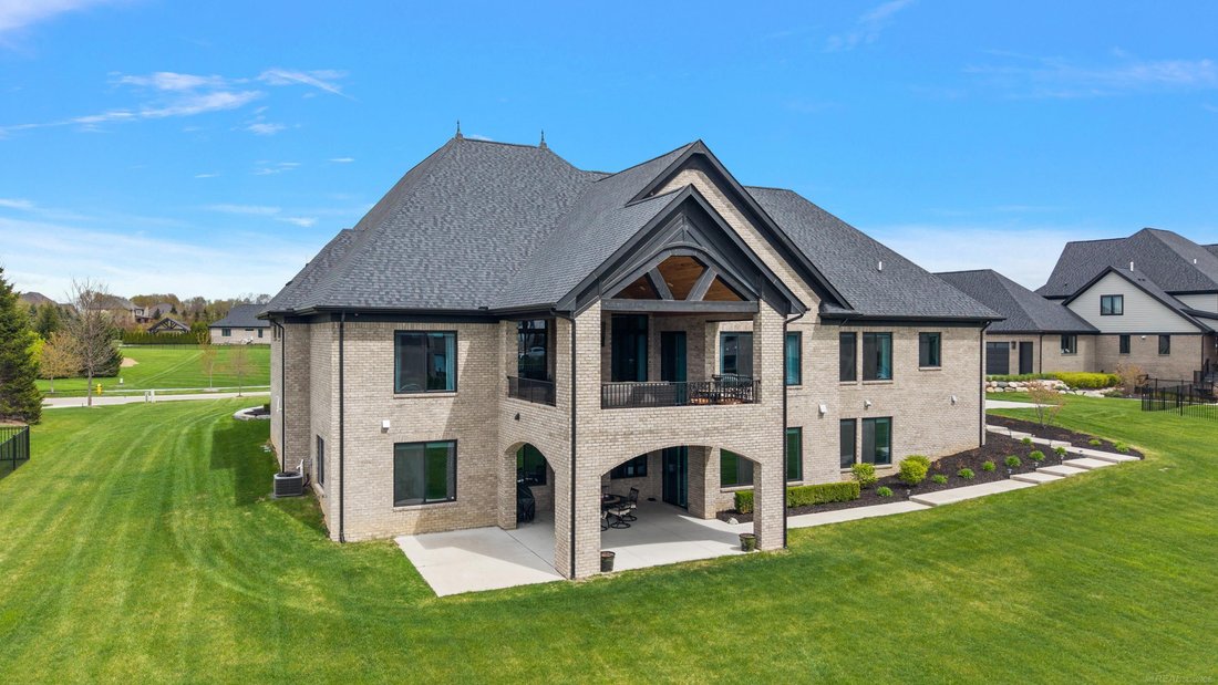 House in Washington, Michigan, United States 4 - 18307240