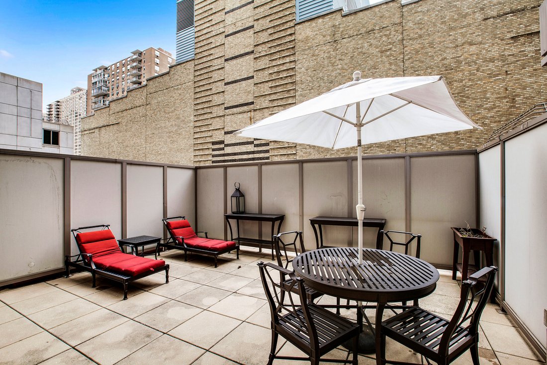 Condo in New York, New York, United States 1 - 18306814