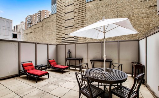 Condo in New York, New York, United States 1