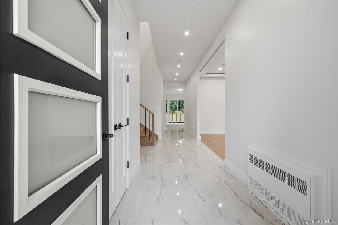 Condominio a Spring Valley, New York, Stati Uniti 4 - 18306162