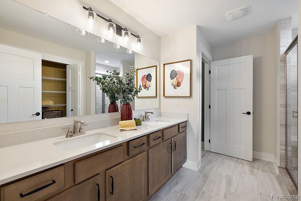 House in Macomb, Michigan, United States 5 - 18309121