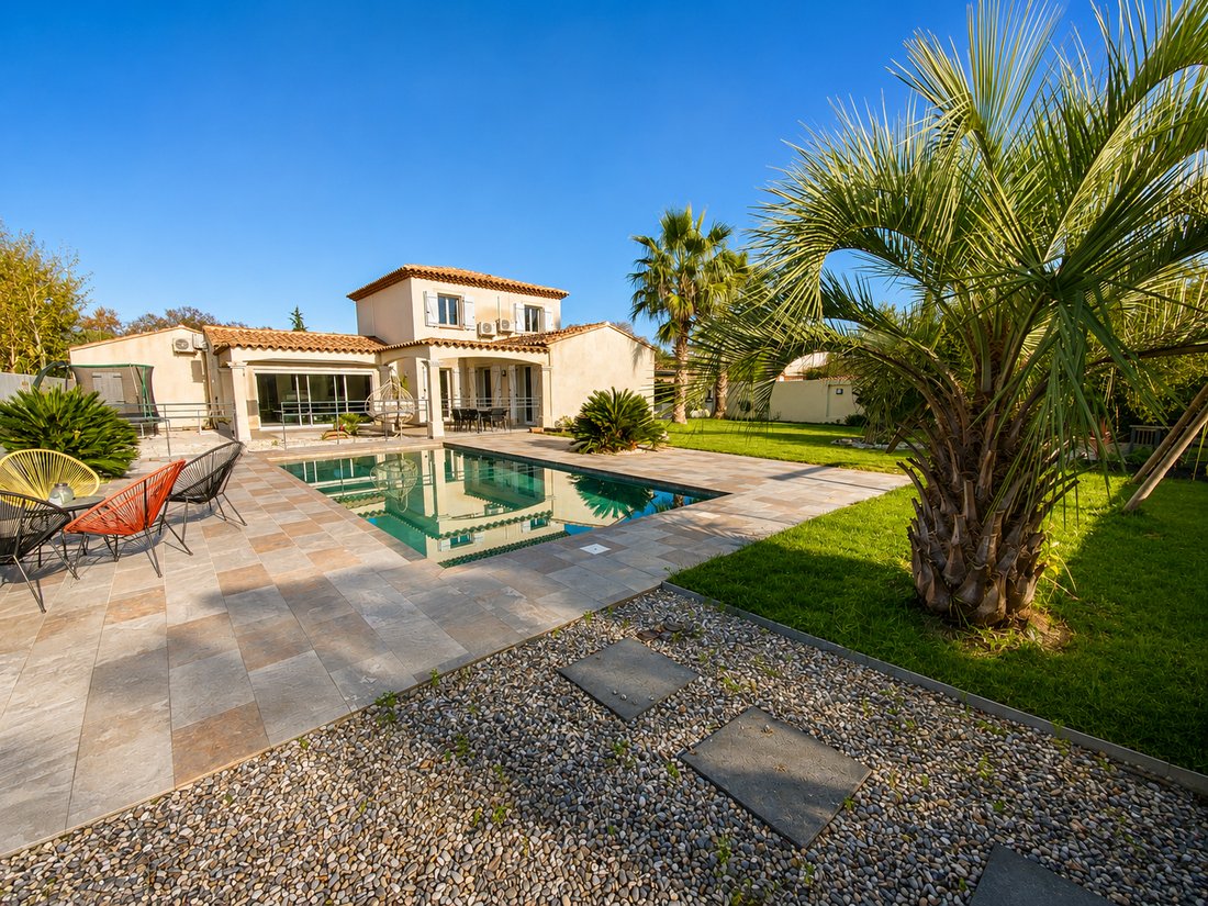 Villa in La Crau, Provence-Alpes-Côte d'Azur, France 3 - 18306580