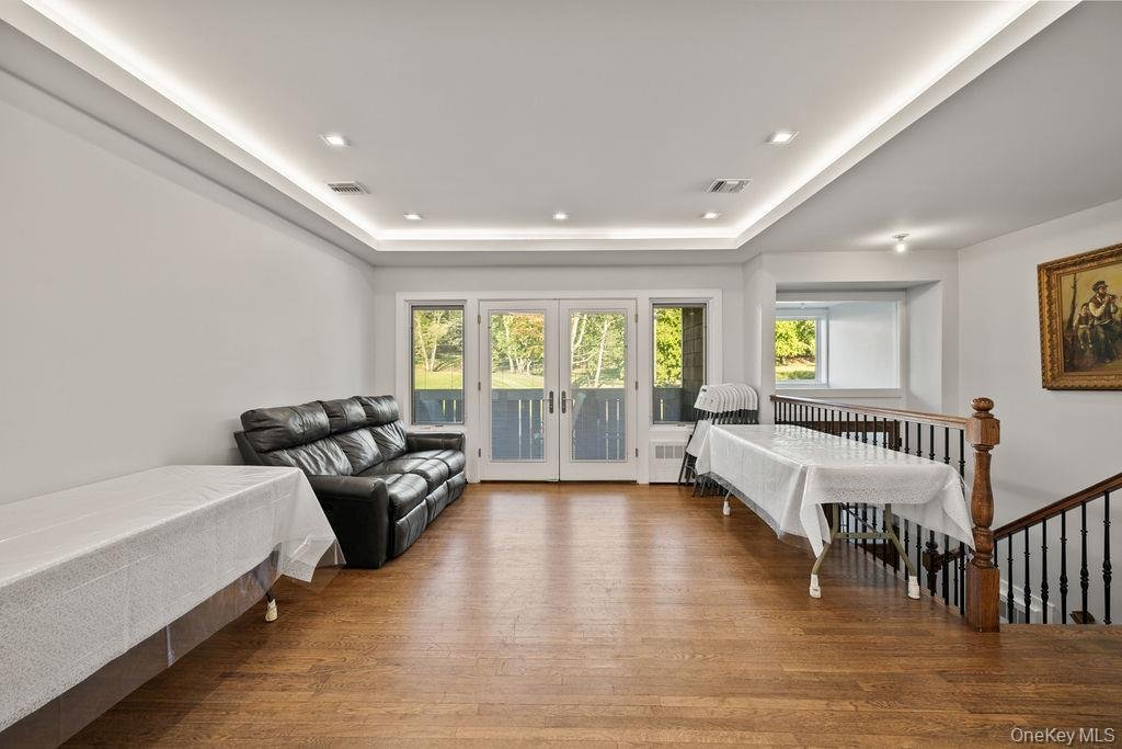 House in Spring Valley, New York, United States 4 - 18306113