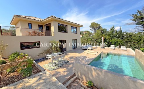 Villa in Exterieurs, Frejus, France 1
