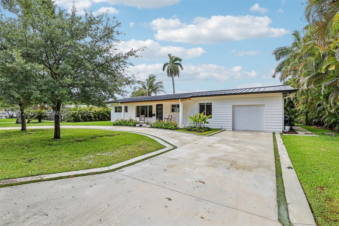 House in Miami, Florida, United States 2 - 17987974